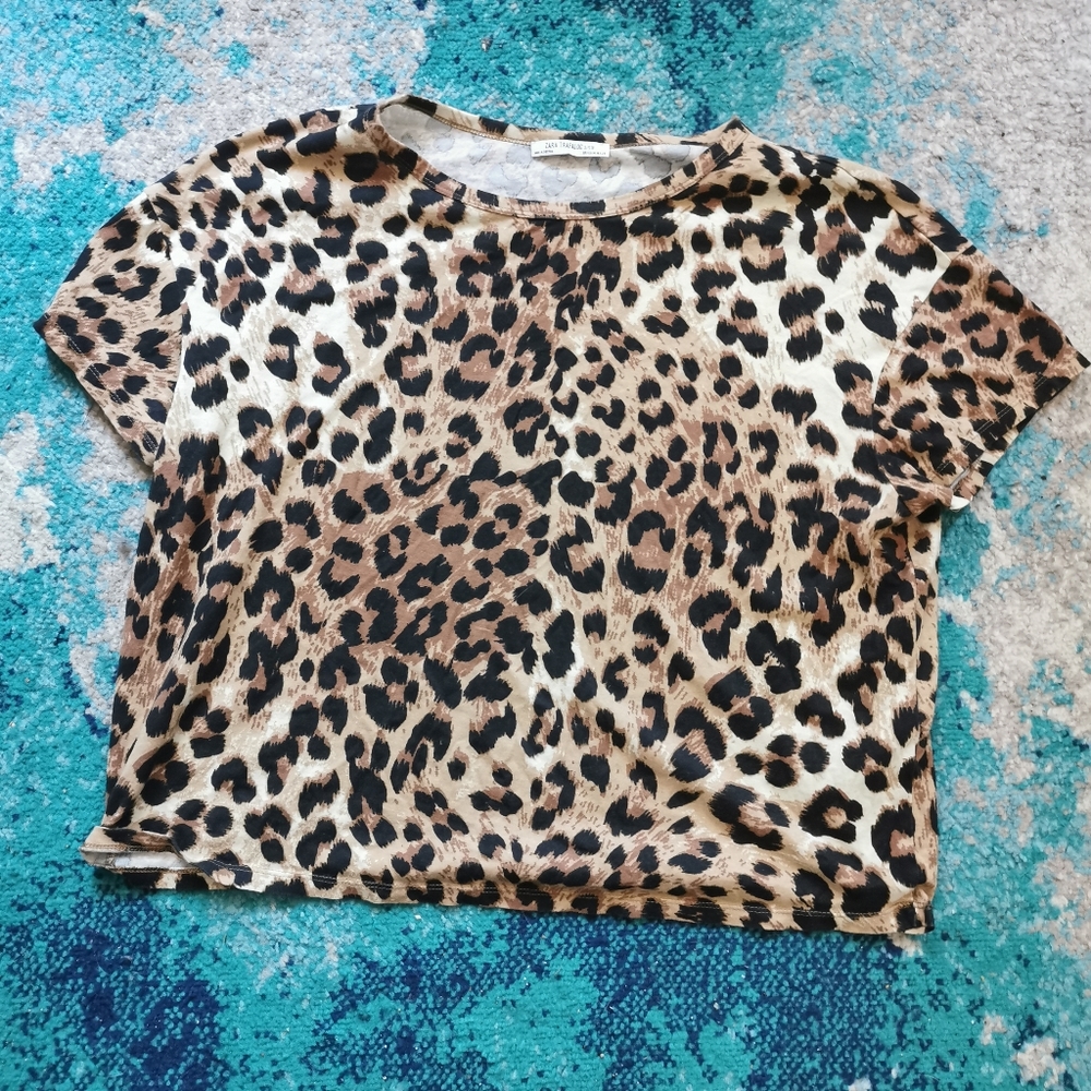 Zara leopard tshirt